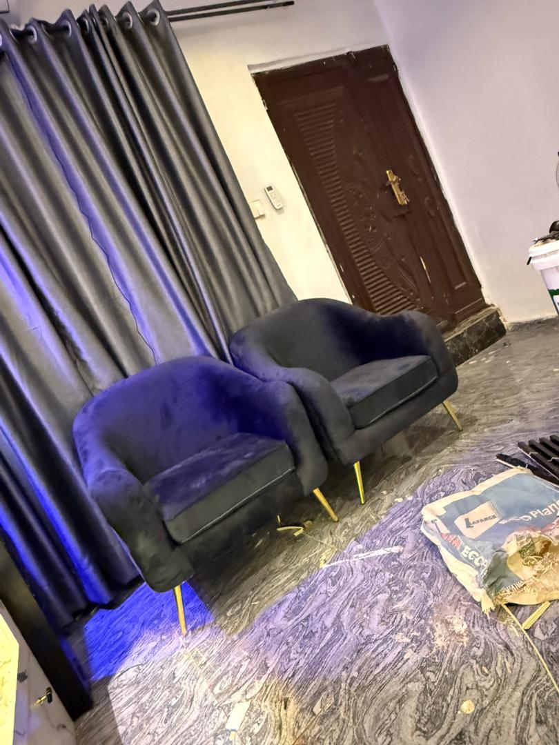 Luxury Single Chair